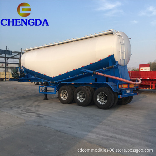 نظام الفرامل المزدوج خط الفرامل Chengda 2 أو 3.5 جرار دبوس سميت نصف مقطورة للبيع